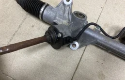 Рулевая рейка для Mercedes-Benz Vito на фотографиях