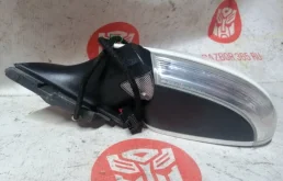Зеркало боковое левое для Volkswagen Jetta 2006 года на фотографиях