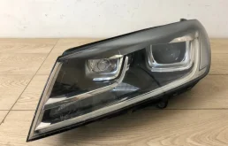 Фара ксенон левая для Volkswagen Touareg на фотографиях