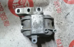 Опора двс Audi A3 2012 8PA