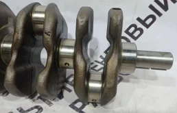 Коленвал для Toyota RAV4 2010 года на фотографиях