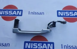 Ручка двери передняя левая внешняя для Nissan Note 2006 года на фотографиях