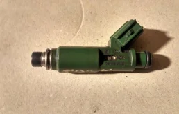 Форсунка топливная (2320922040) для Toyota Avensis Седан T250 2003-2008