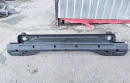 Нижняя планка телевизора для Mercedes-Benz GL class 2008 года на фотографиях