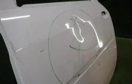 Дверь задняя левая для Renault Logan 2024 года на фотографиях