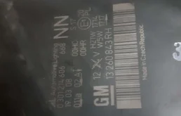 Фара правая для Opel Zafira 2005 года на фотографиях