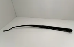 Поводок лобового стеклоочистителя правый для Hyundai Solaris 2020 года на фотографиях