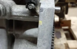 Двигатель для Nissan Tiida 2004 года на фотографиях