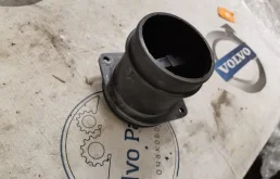 Датчик массового расхода воздуха для Volvo XC90 2012 года на фотографиях