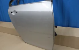 Дверь задняя правая для Opel Insignia на фотографиях