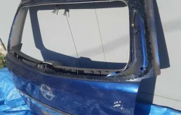 Крышка багажника для Opel Zafira на фотографиях