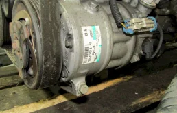 Компрессор кондиционера для Opel Insignia Седан A 2008-2017