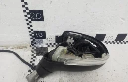 Зеркало боковое левое для Volkswagen Passat 2020 года на фотографиях