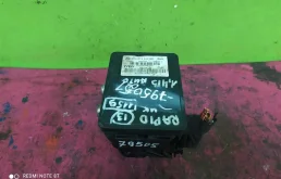 Блок ABS для Skoda Rapid 2014 года на фотографиях