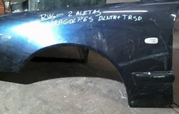 Крыло левое для Mercedes-Benz E class 2000 года на фотографиях