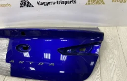 Крышка багажника для Hyundai Elantra на фотографиях