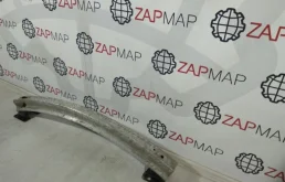 Усилитель заднего бампера для Audi Q7 2015 года на фотографиях