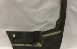 Брызговик передний правый (638400560R) для Renault Logan 2014-2018 (L8)