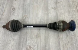 Привод передний правый для Volkswagen Tiguan 2016 года на фотографиях