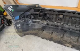 Фартук (спойлер) заднего бампера для Audi Q3 на фотографиях