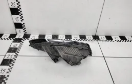 Усилитель переднего бампера для Skoda Rapid 2025 года на фотографиях