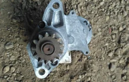 Стартер для Toyota RAV4 2001 года на фотографиях