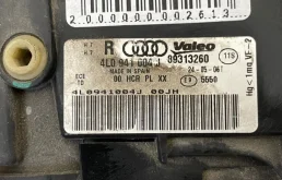 Фара ксенон левая для Audi Q7 на фотографиях