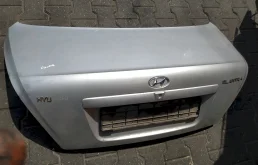 Крышка багажника для Hyundai Elantra на фотографиях