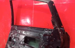 Двери для Infiniti FX 2014 года на фотографиях