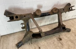 Задний подрамник для Mitsubishi ASX 2015 года на фотографиях