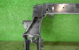 Панель радиатора (телевизор) для Hyundai Creta на фотографиях