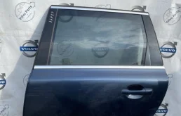 Дверь задняя левая для Volvo XC70 2013 года на фотографиях