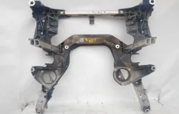 Подрамник двигателя для BMW 5er 2011 года на фотографиях