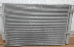 Радиатор кондиционера для Hyundai Solaris 2017 года на фотографиях