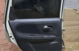 Дверь задняя левая для Nissan Note на фотографиях