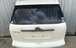 Крышка багажника для Honda CR-V 2008 года на фотографиях