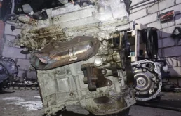 Двигатель без навесного для Toyota Alphard 2009 года на фотографиях