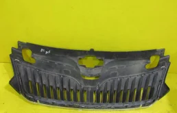 Бампер для Skoda Rapid 2018 года на фотографиях