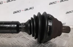 Привод передний правый для Volkswagen Passat на фотографиях