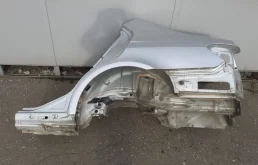 Крыло левое для Mercedes-Benz E class 2003 года на фотографиях