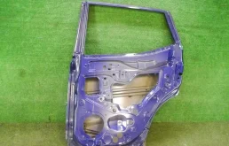 Дверь задняя правая для Nissan Qashqai на фотографиях