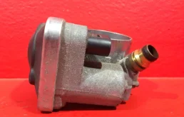 Дроссельная заслонка для Opel Zafira 2015 года на фотографиях