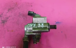 Датчик давления топлива для Audi Q7 на фотографиях