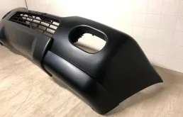 Бампер передний для Mitsubishi Pajero Sport 2006 года на фотографиях