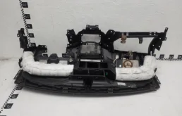 Торпедо (в сборе) для Hyundai Solaris 2010 года на фотографиях