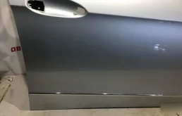 Дверь передняя правая для Mercedes-Benz E class 2015 года на фотографиях