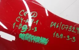 Крыло правое для Kia Ceed на фотографиях