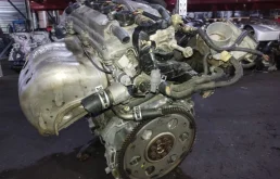 Двигатель для Toyota RAV4 2002 года на фотографиях