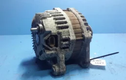 Генератор для Nissan X-Trail 2010 года на фотографиях