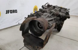 Раздатка для Mitsubishi Pajero Sport на фотографиях